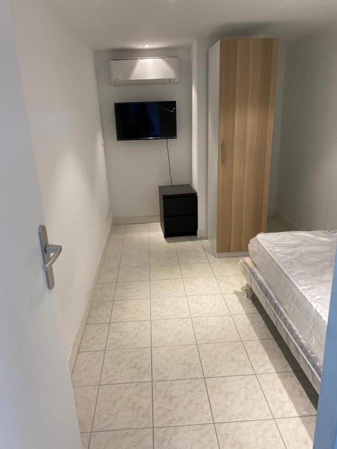 Апарт готель Five Stars Duplex - 6 Personnes Марсель Екстер'єр фото